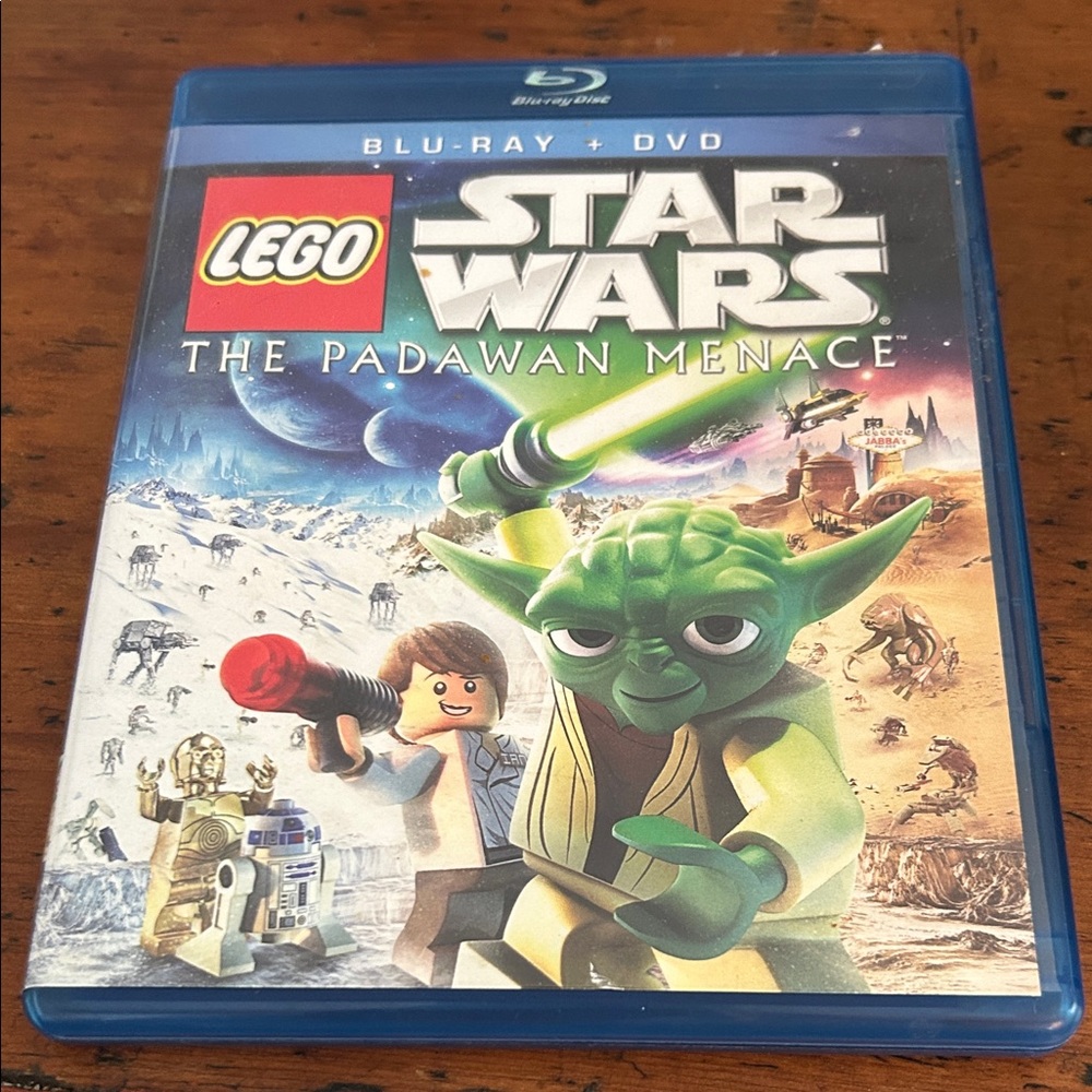 LEGO Star Wars: The Padawan Menace Blu-ray + DVD
